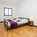 App Silverstar 2 By Interhome *