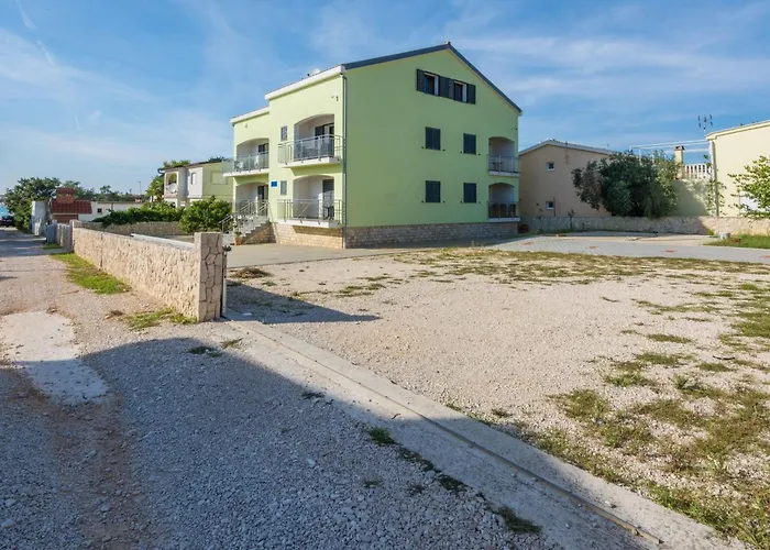 App Silverstar 2 By Interhome Вир